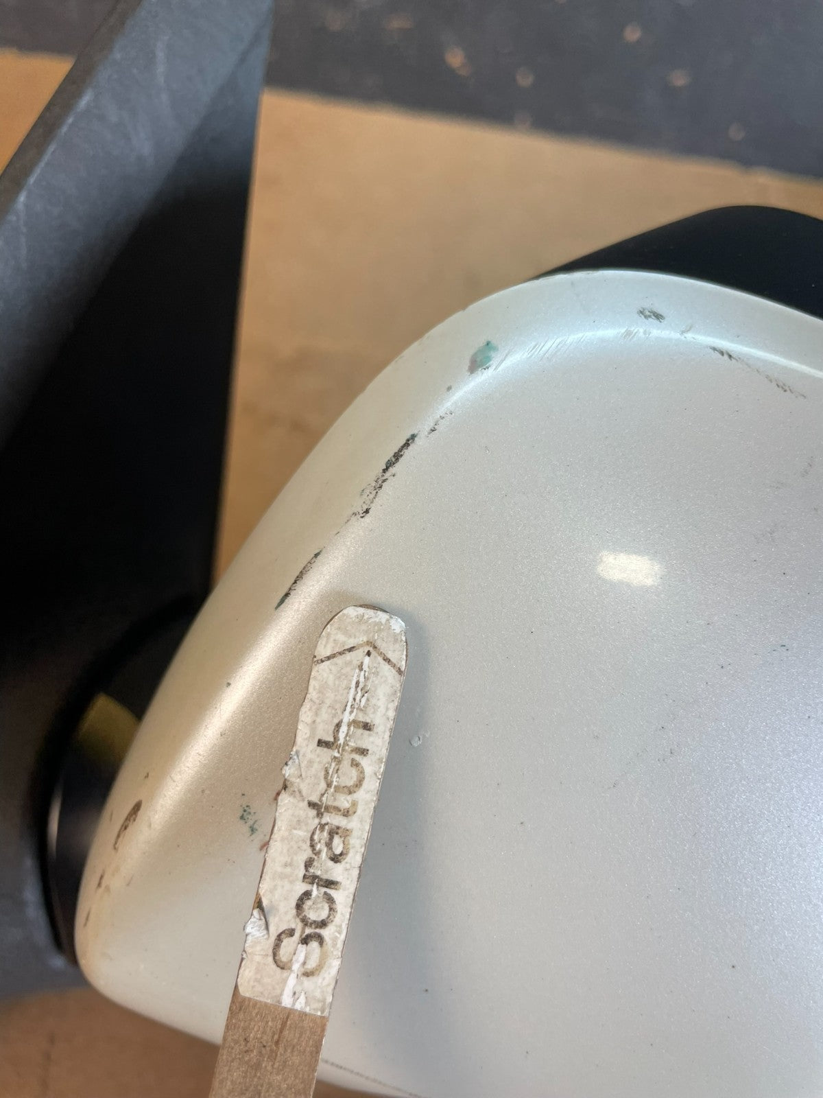 2009 to 2010 Subaru Forester Left Driver Side View Power Door Mirror AE1036 DW7