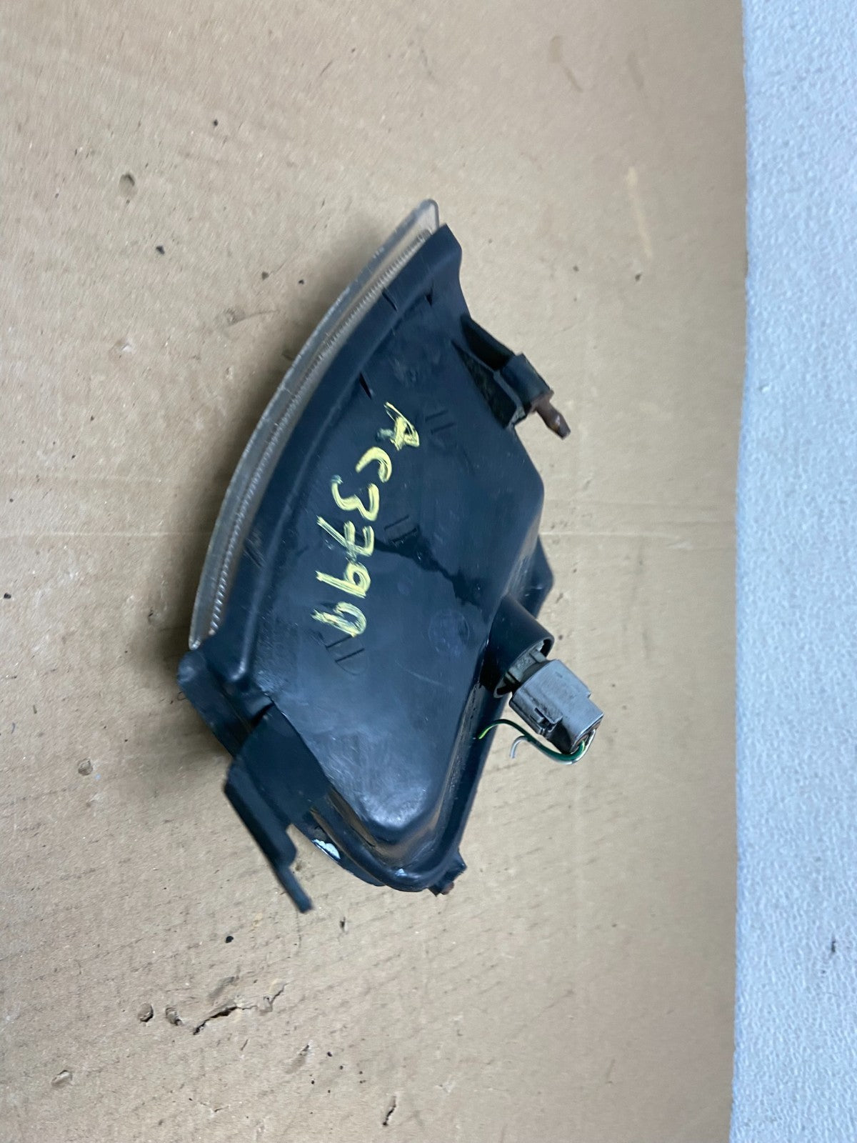 1994 - 1997 Toyota Avalon Left Driver LH Front Turn Park Signal AC3799 DG5