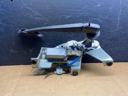 2003 to 2005 Subaru Forester Rear Wiper Motor 86510SA070 AD75190