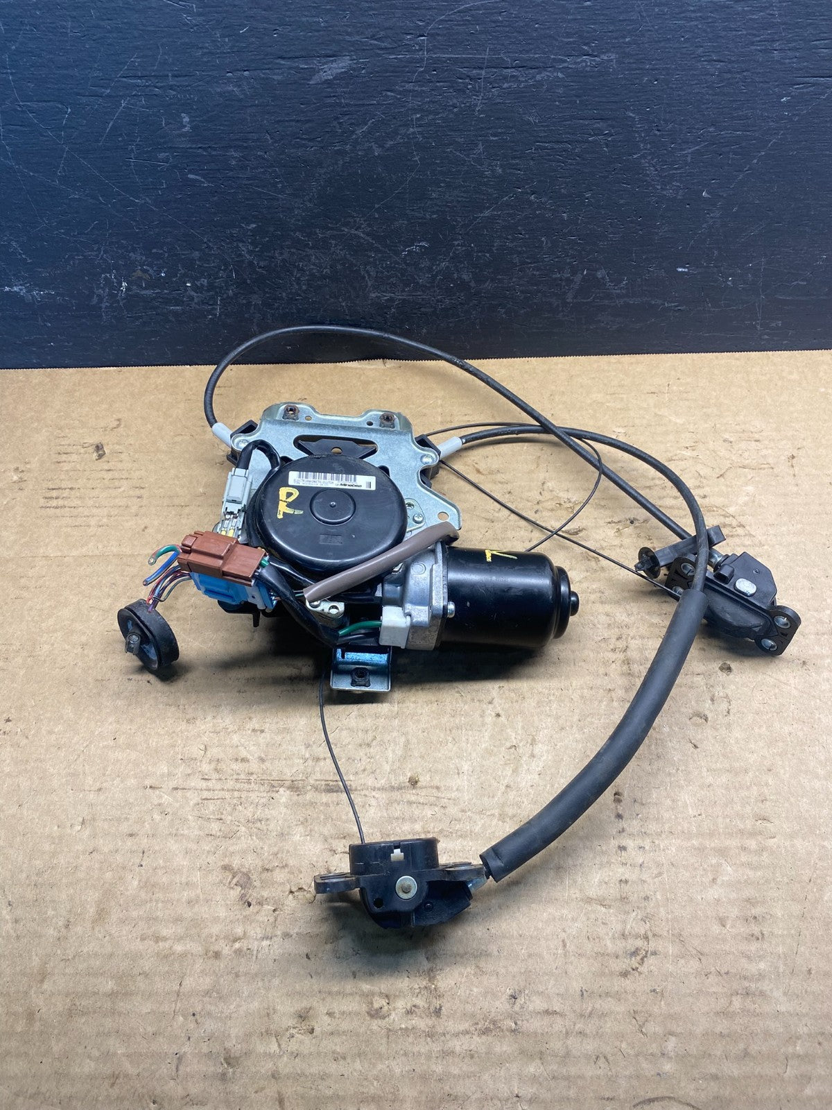 2005 - 2010 Honda Odyssey Rear Right Sliding Door Lock Actuator Motor AC7998 DG4
