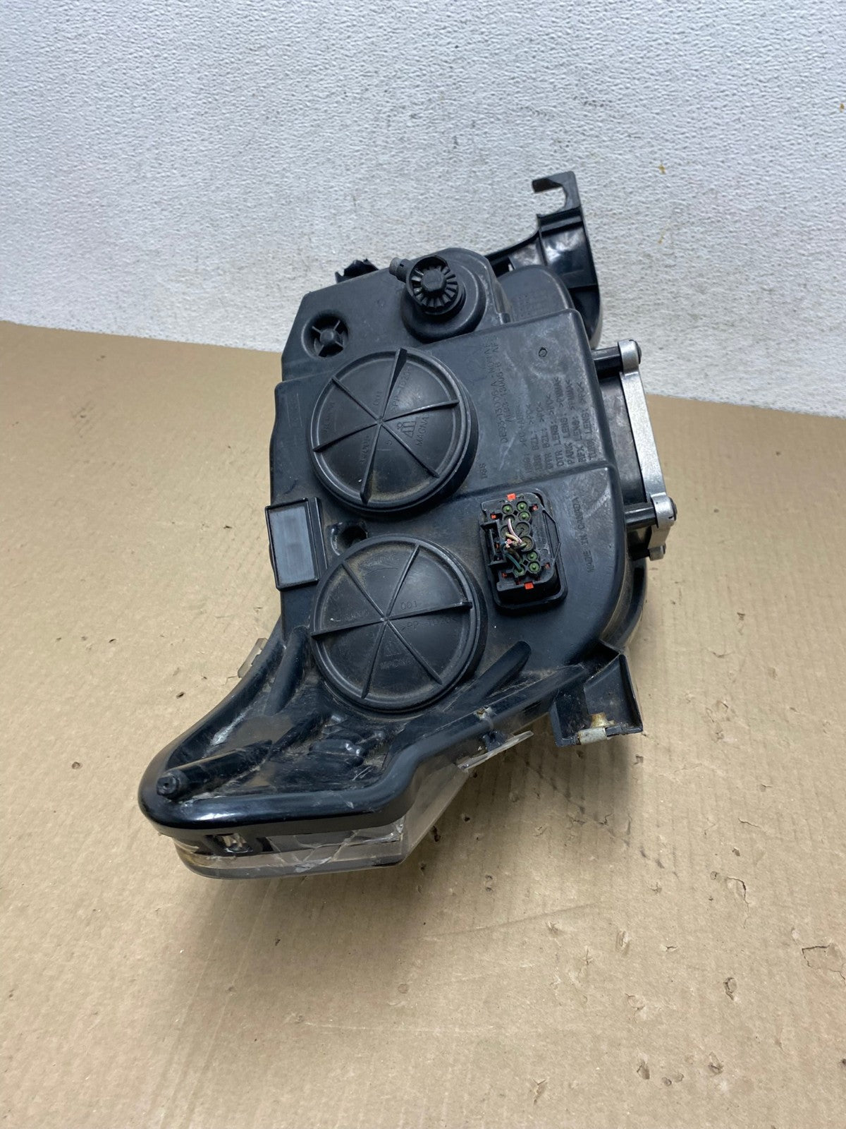 2010-2019 Lincoln Mkt Left Driver Lh Side Headlight Xenon Hid AE9613 LK10