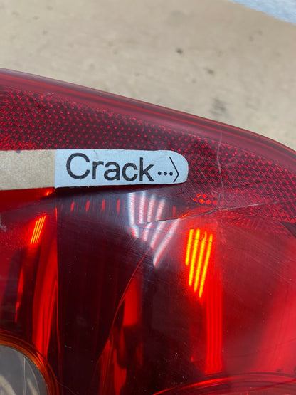 2004 2005 Toyota RAV4 Right RH Passenger Side Tail Light AI0986 LK4