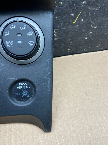 2011 to 2015 Nissan Rogue Heater Temperature AC Climate Control OEM Y2243 DG1
