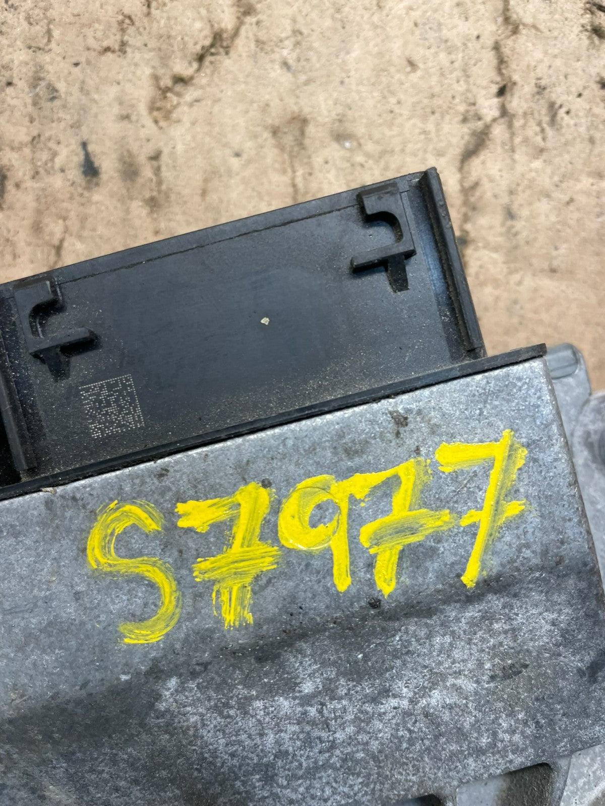2015 Ford Econoline E-Series Engine Control Module Computer ECU ECM S7977 DG4