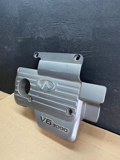 1999 2000 2001 Infiniti i30 3000 v6 Engine Cover Motor Shield D25492