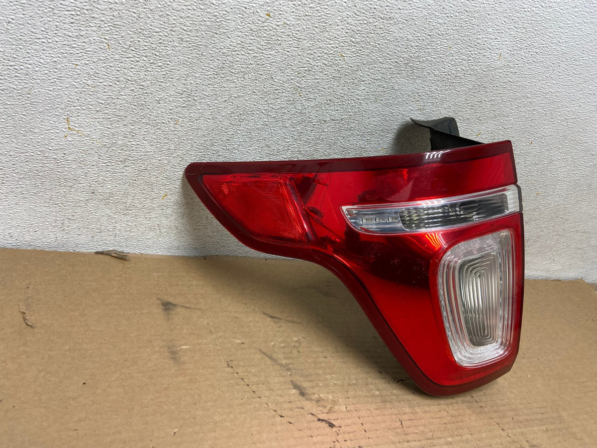 2011 2012 2013 2014 2015 Ford Explorer Left Driver LH Side Tail light AH4248 LK1