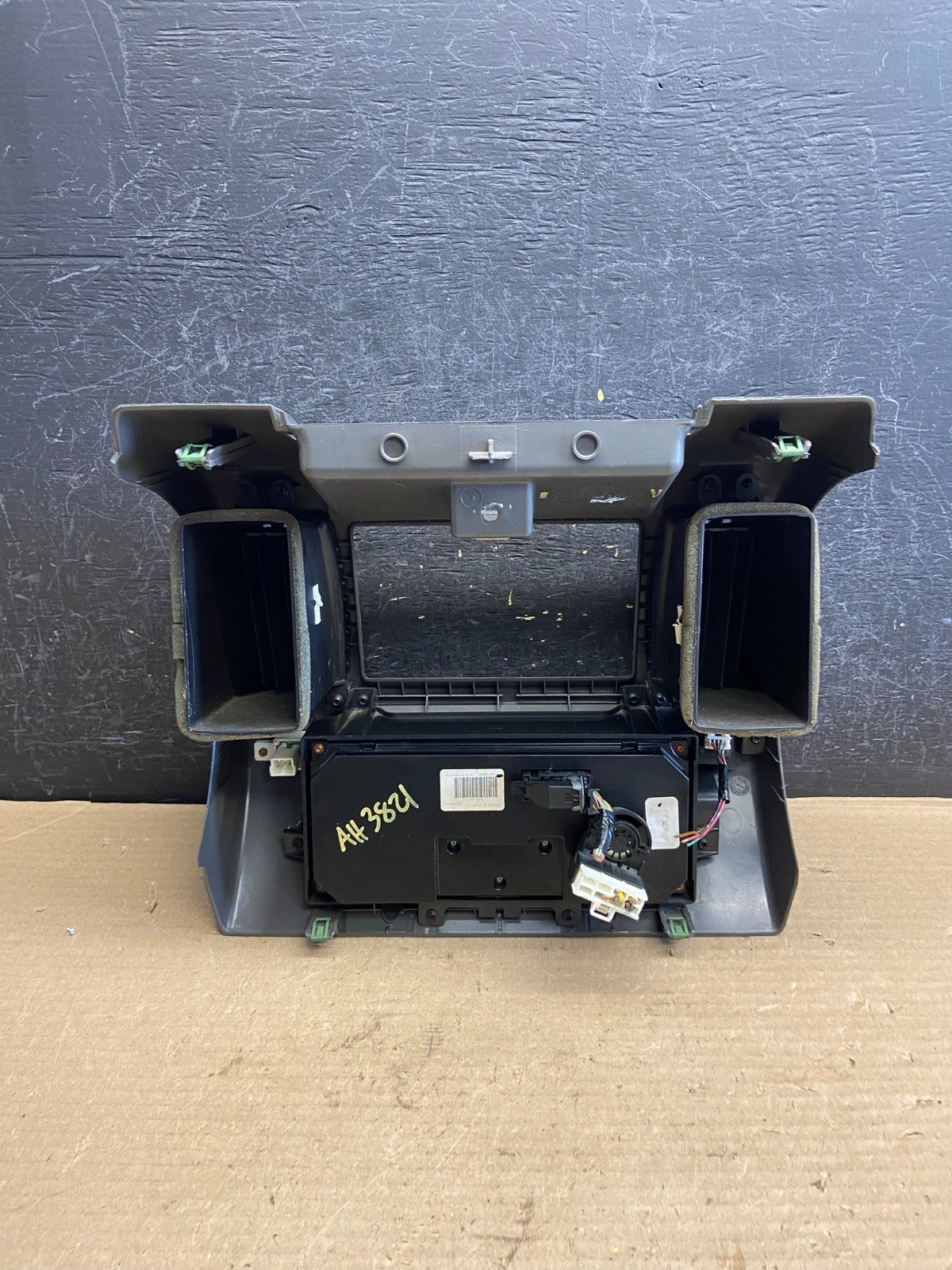 2005-2008 Nissan Pathfinder Radio A/C Heat Temperature Climate Control AH3821 DG5
