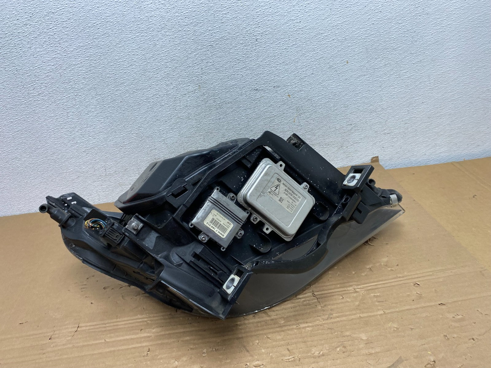 2008 to 2010 Bmw 5 Series 535I 550 Xenon Left Driver LH Headlight AD4300 DW6