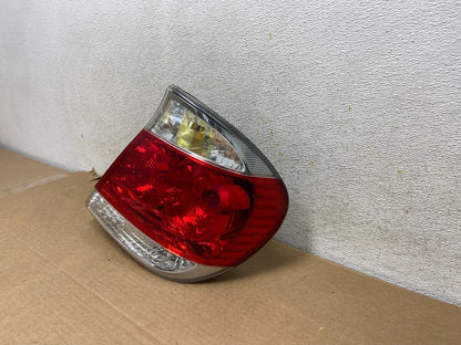 2005 to 2006 Toyota Camry Tail Light Right Passenger Side AH3109 DW1