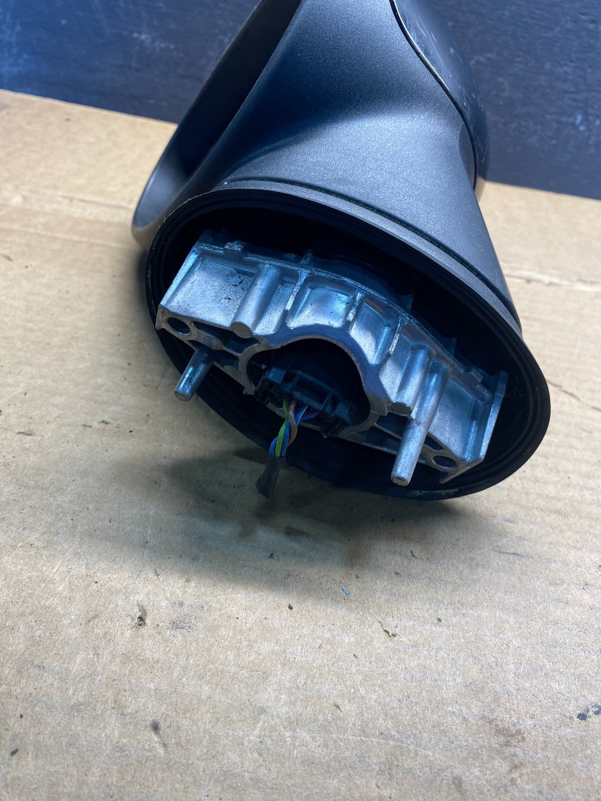 2002 to 2007 Mini Cooper Driver Left Side View Power Door Mirror ad3365 DG3