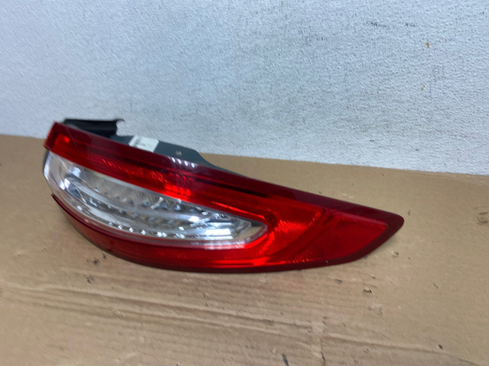 2013 to 2016 Ford Fusion Right Passenger RH Side Tail Light AD3913 LK1