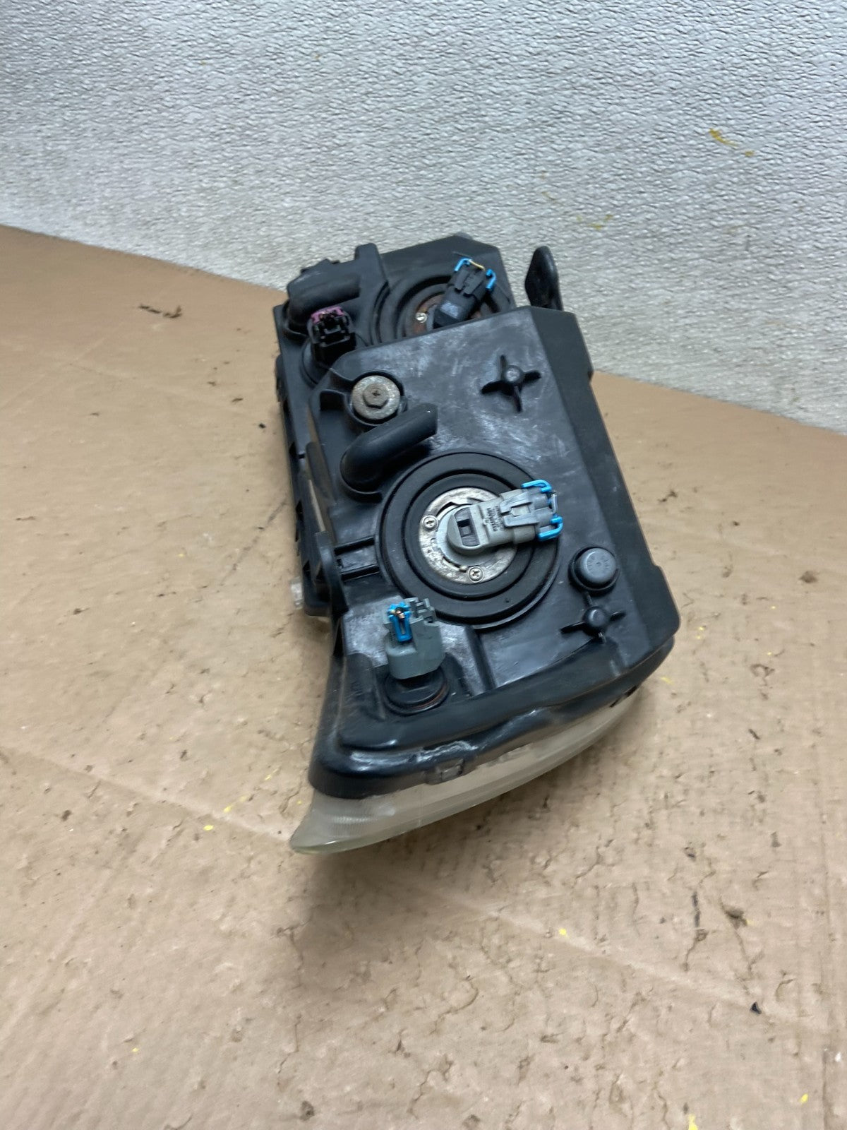 2009 to 2017 Dodge Journey Headlight Left Driver Lh Side Halogen Y3085 DW9