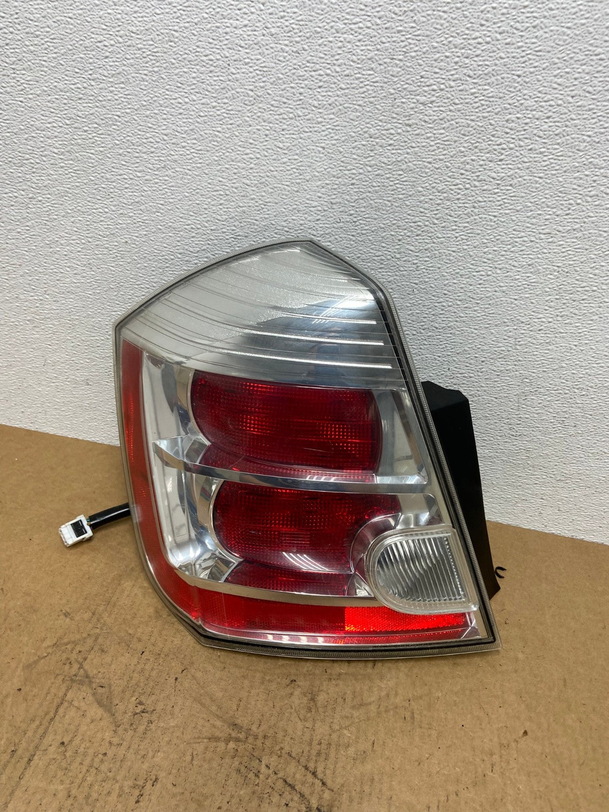 2007 to 2012 Nissan Sentra Left Driver LH Side Tail Light AC2917 LK0