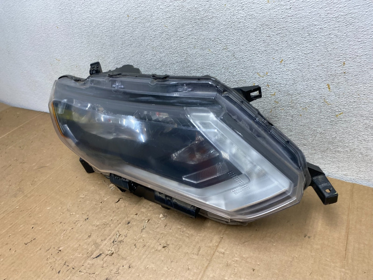 2017 2018 2019 Nissan Rogue Right Passenger RH Halogen Headlight AI9138 DW1
