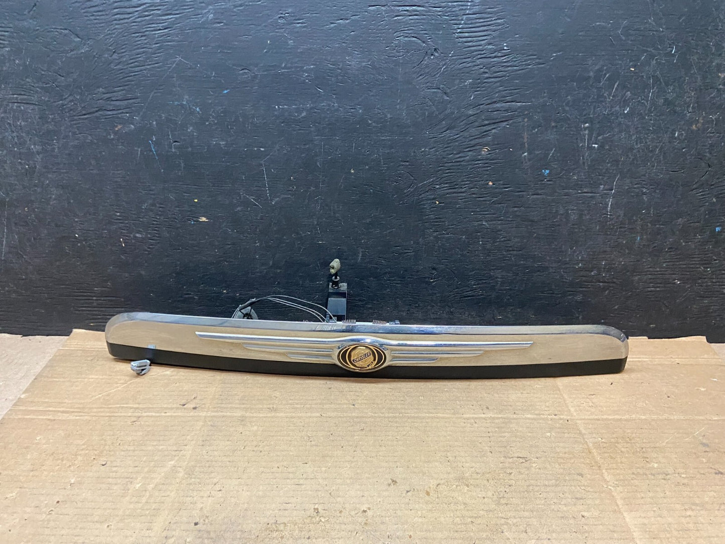 2008 to 2010 Chrysler Town & Country Tailgate Trim w/o Camera Panel OEM i3103 GD0