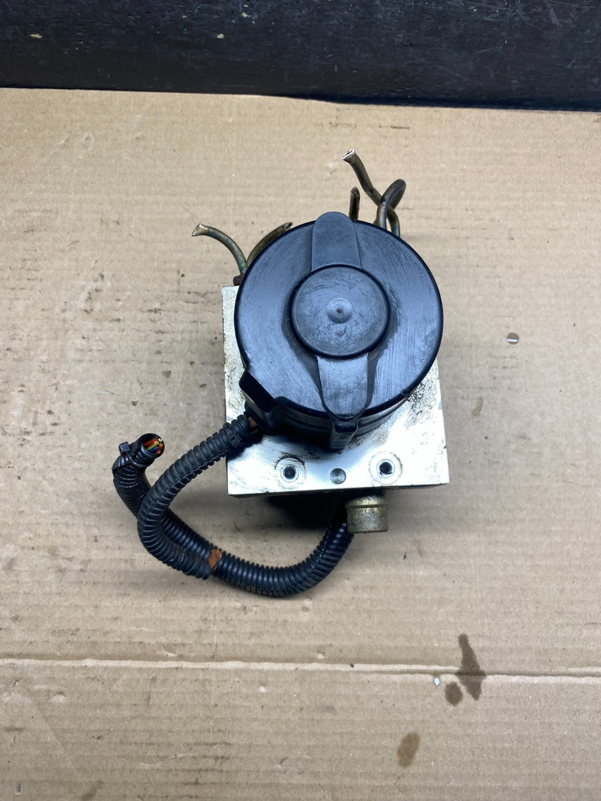 1997-2000 Jeep Wrangler TJ ABS Pump Module Assembly AI7552 DG5