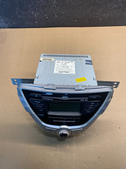 2011-2013 Hyundai Elantra Center Radio Climate Control Air Vent Bezel AG1783 DG3
