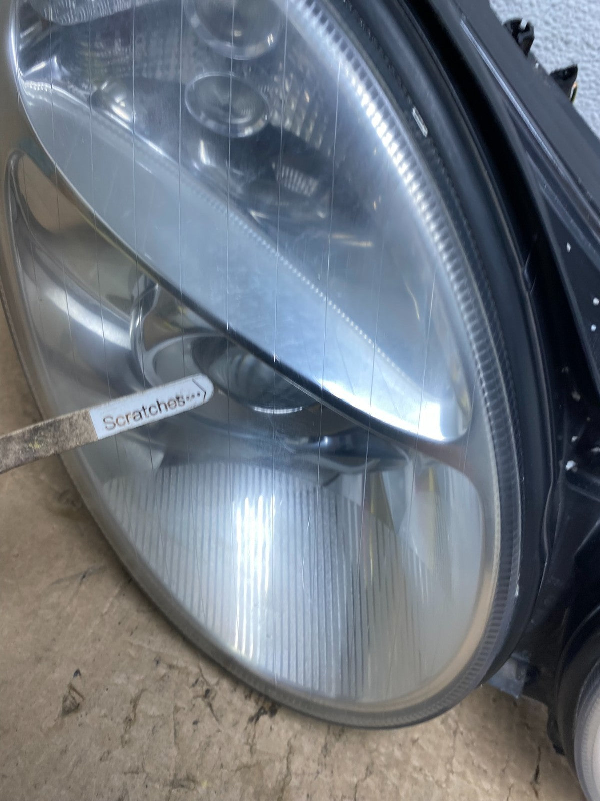 2003-2006 Mercedes E E320 E350 Class Right Passenger Halogen Headlight AF8199 DW3