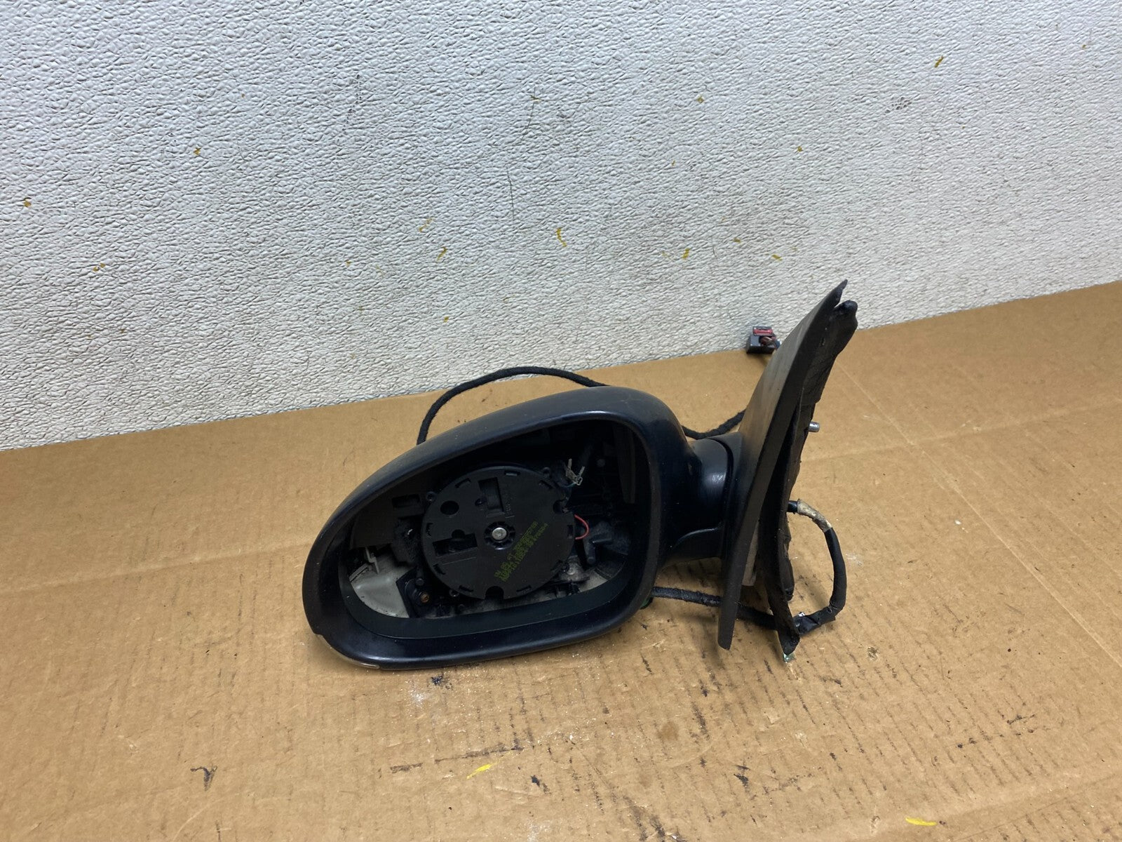 2006-2009 Volkswagen Golf GTI Left Driver LH View Door Mirror N4202 DG6