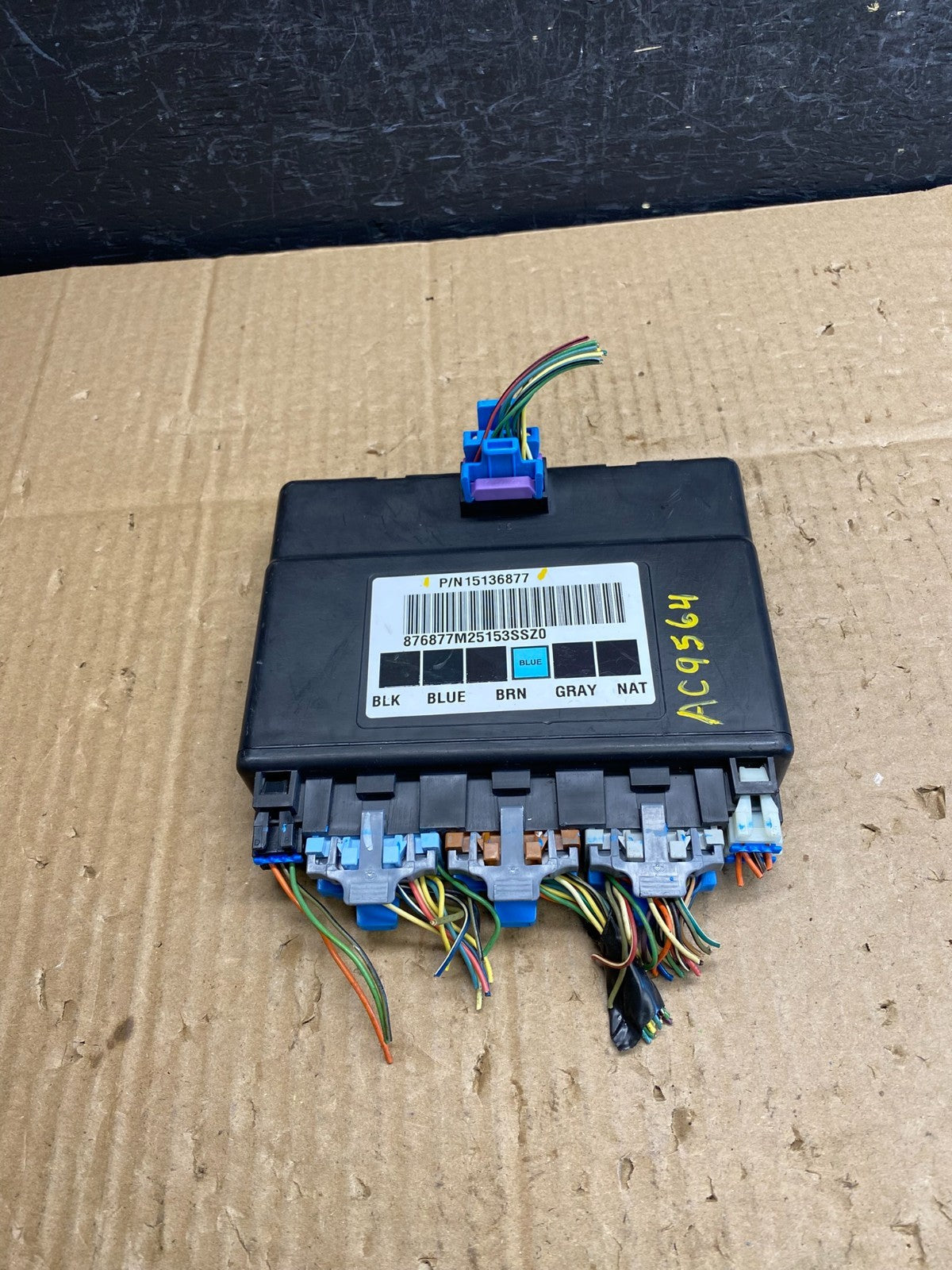 2003-2006 Silverado Suburban Tahoe Body Control BCM Module AC9564 DG4