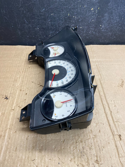 2006 Dodge Durango Speedometer Instrument Cluster Gauge AE1895 DG2