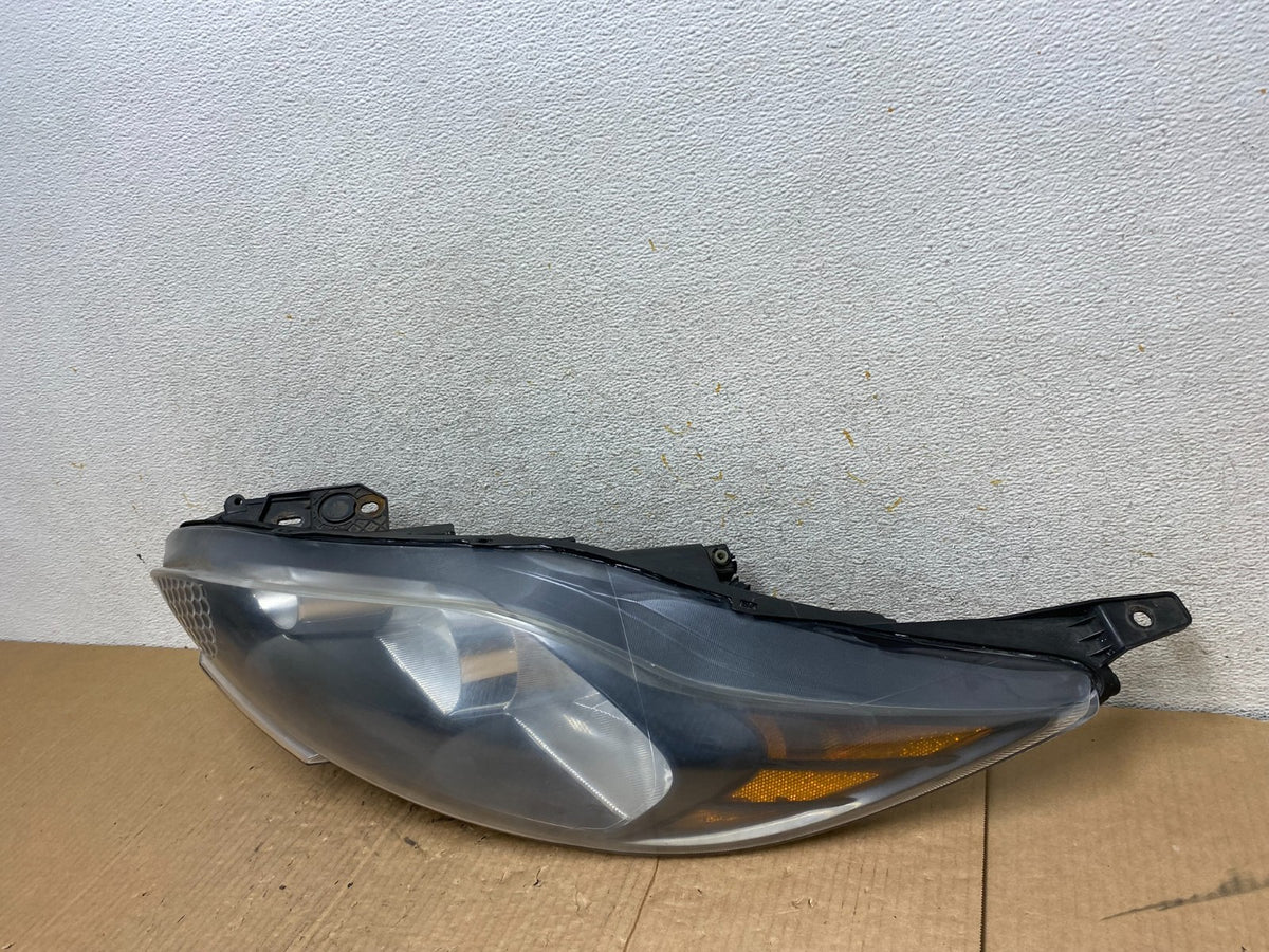 2011 2012 2013 Ford Fiesta Left Driver LH Halogen Headlight AI6570 DW1