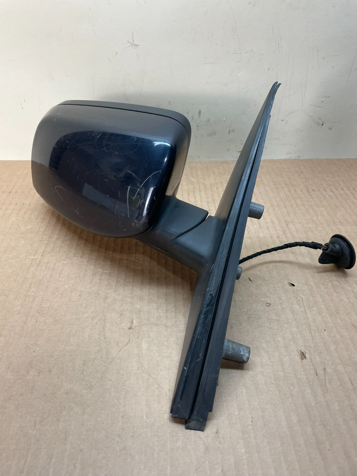 2006 - 2010 BMW 528i 530i 535i Right Passenger Door View Mirror AJ1083 DG1