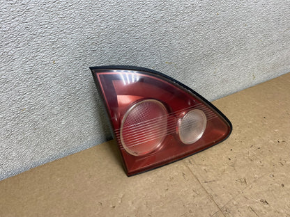 1999-2001 Lexus Rx300 Left Driver Lh Tail Light Inner Trunk Lid Oem V0084 DW2