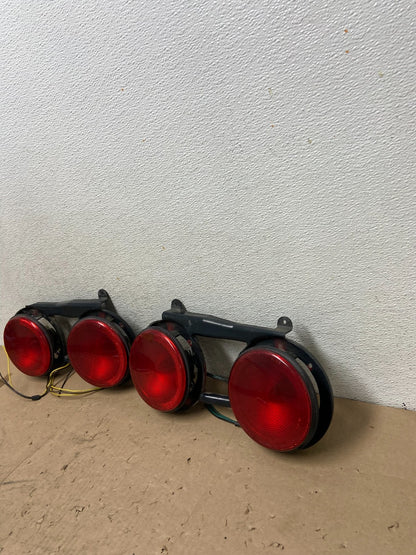 1984-1987 Chevrolet C4 Corvette Left+Right Tail Lights AG5469 DW2