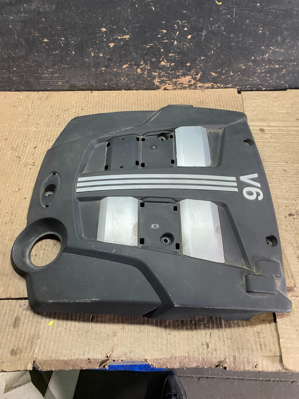 2003 to 2008 Hyundai Tiburon V6 OEM Engine Motor Cover Oem w9852 DG2