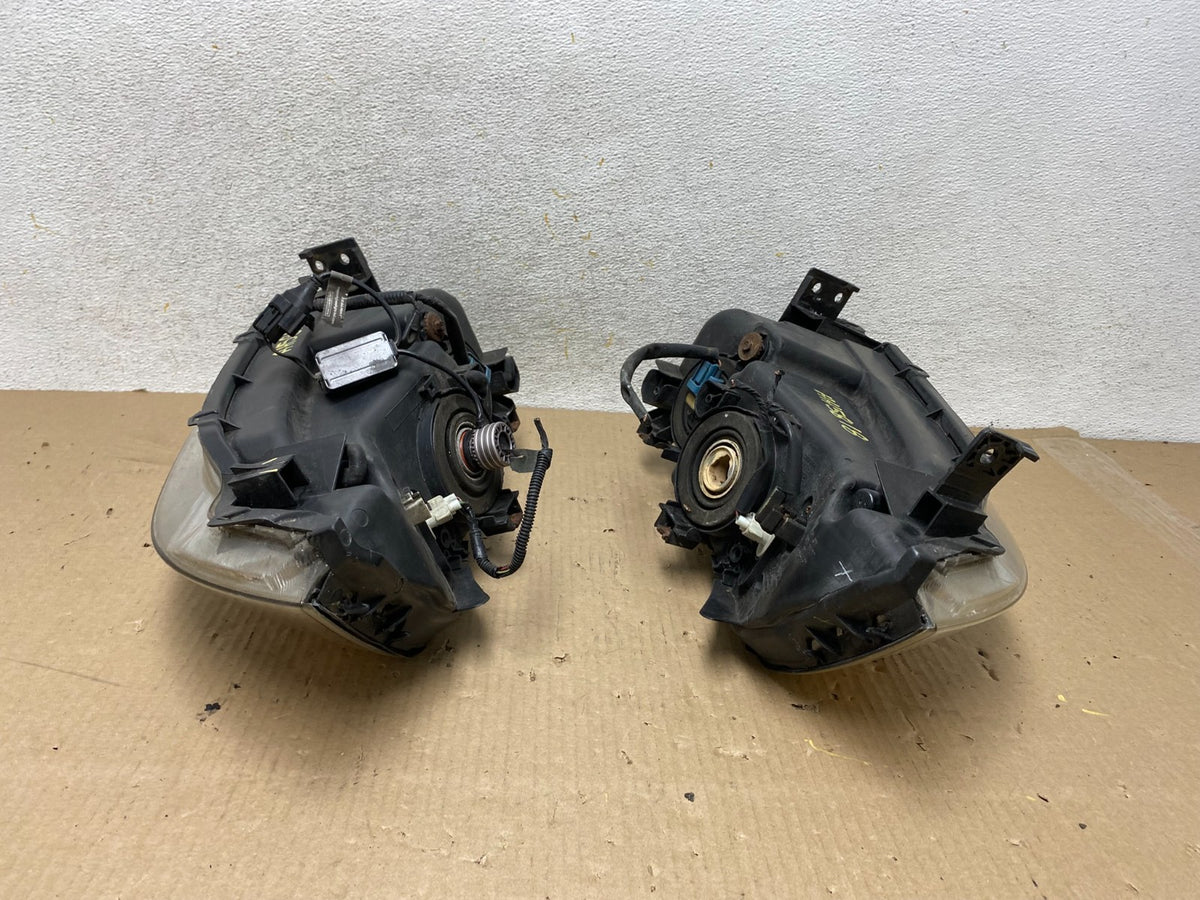 2004 2005 2006 Acura MDX Left+Right Headlights Halogen AH5818 DW10