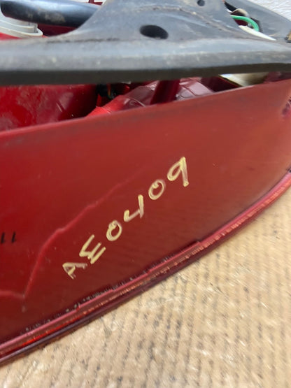 2002 to 2005 Hyundai Sonata Left Driver Lh Side Tail Light AE0409 LK7
