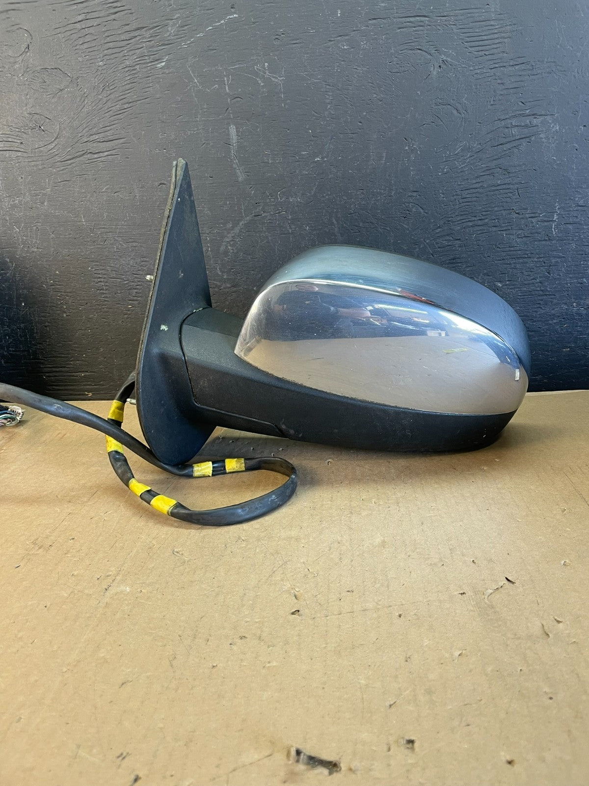 2007 to 2008 Gmc Yukon Left Driver LH Side View Door Turn Mirror AD5611 DW0