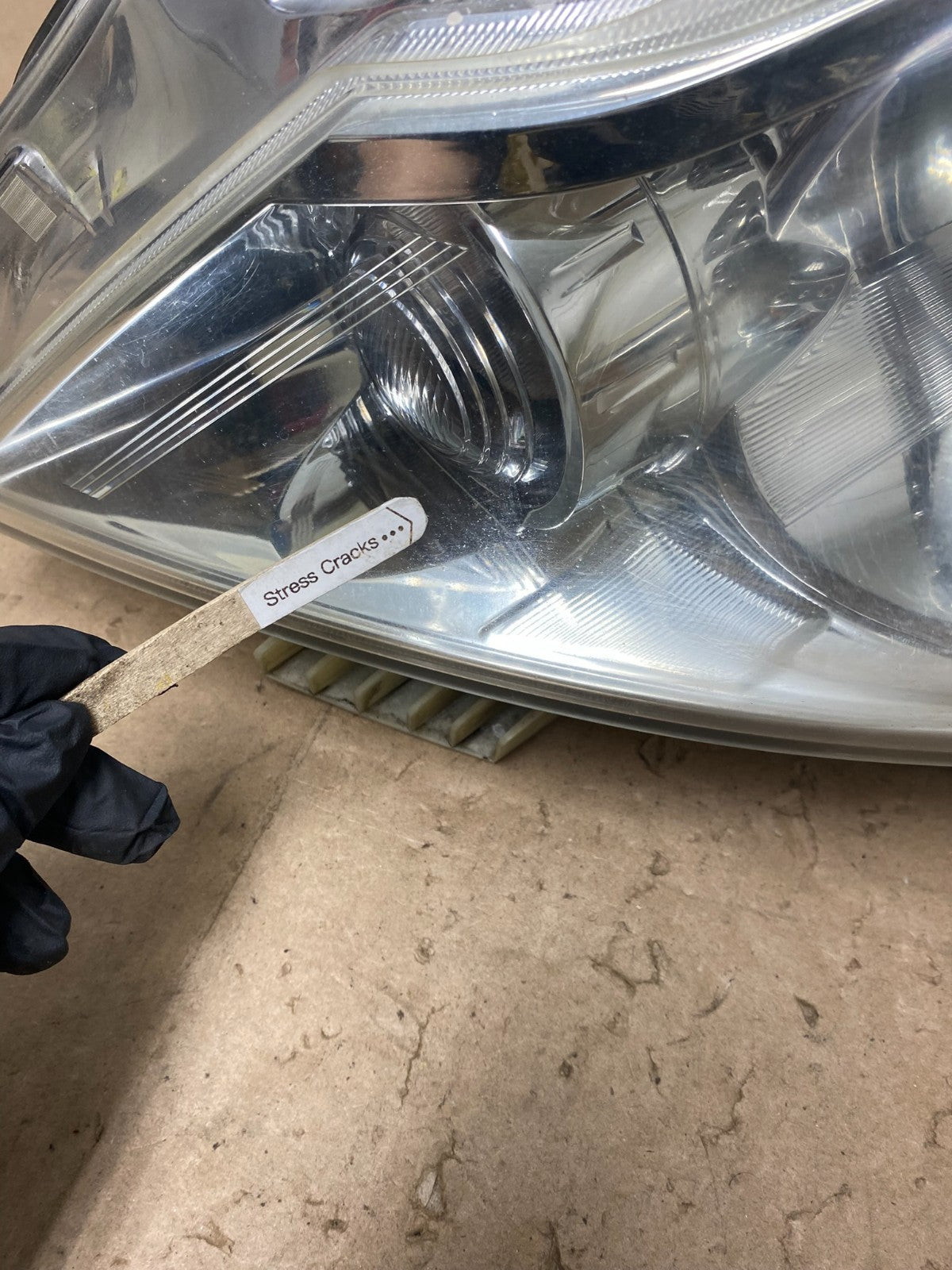 Sedan 4Door 2010 to 2013 Infiniti G37 Left Driver Headlight Xenon AG5440 DW4