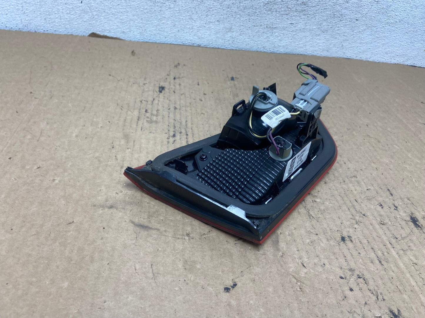 2016 - 2019 Chevrolet Malibu Right Passenger RH Inner Tail Light AG2324 LK4