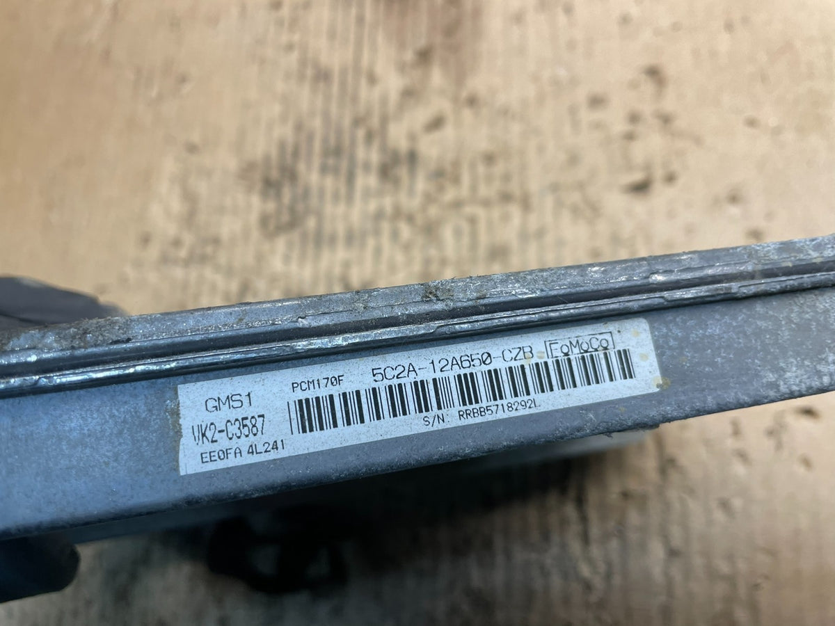 2005 Ford E-Series 5.4L Engine Control ECU Computer 5c2a-12a650-CZB V0759 DG4