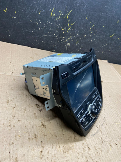 2013 to 2016 Hyundai Santa Fe AM/FM Radio CD Player Oem Y7950 DG2