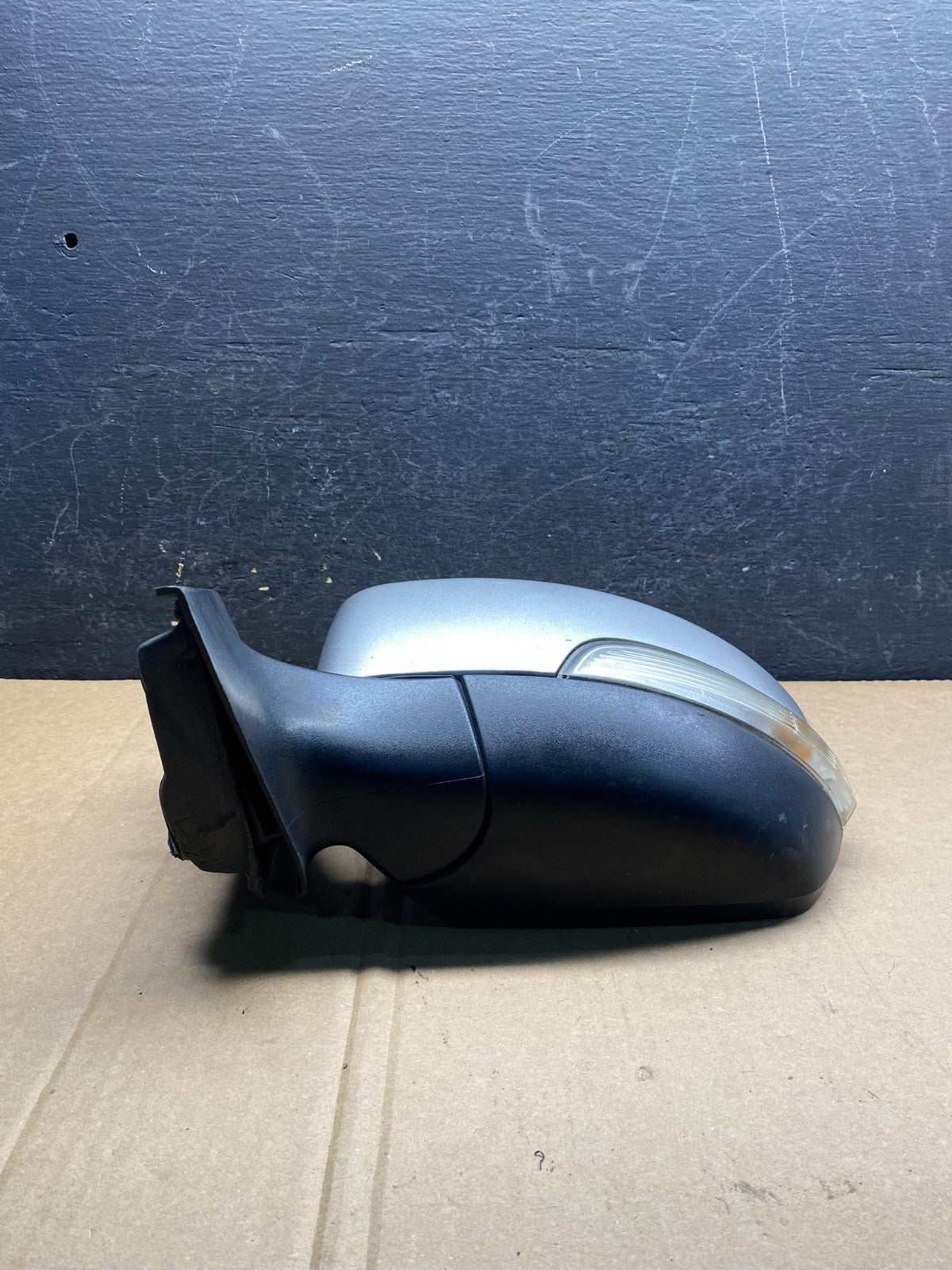 2015 to 2018 Ford Focus Left Driver View Door Turn Signal Mirror AG3667 DW3
