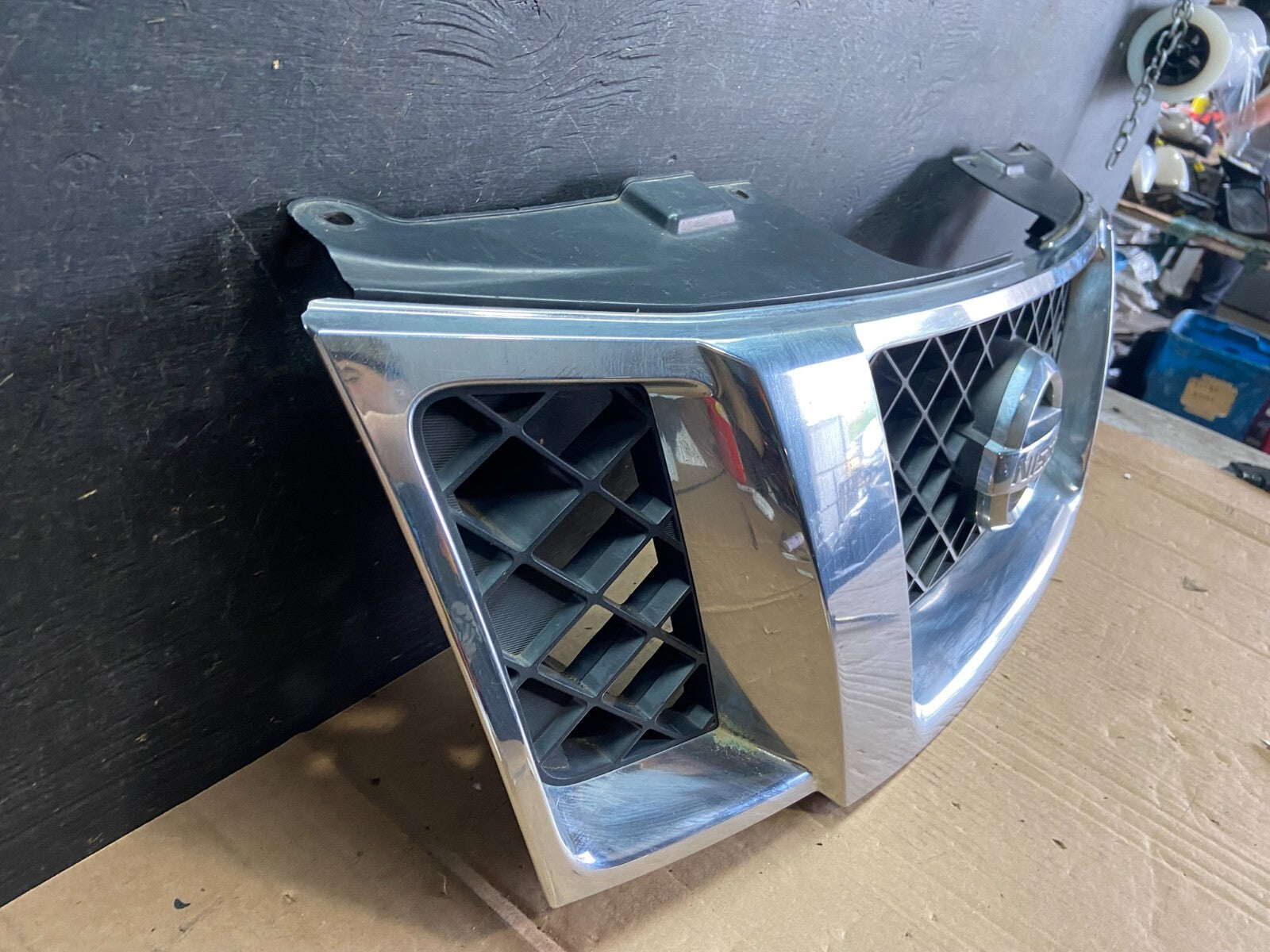 2008 to 2012 Nissan Pathfinder Front Upper Chrome Grill Grille O1182 OEM DG2