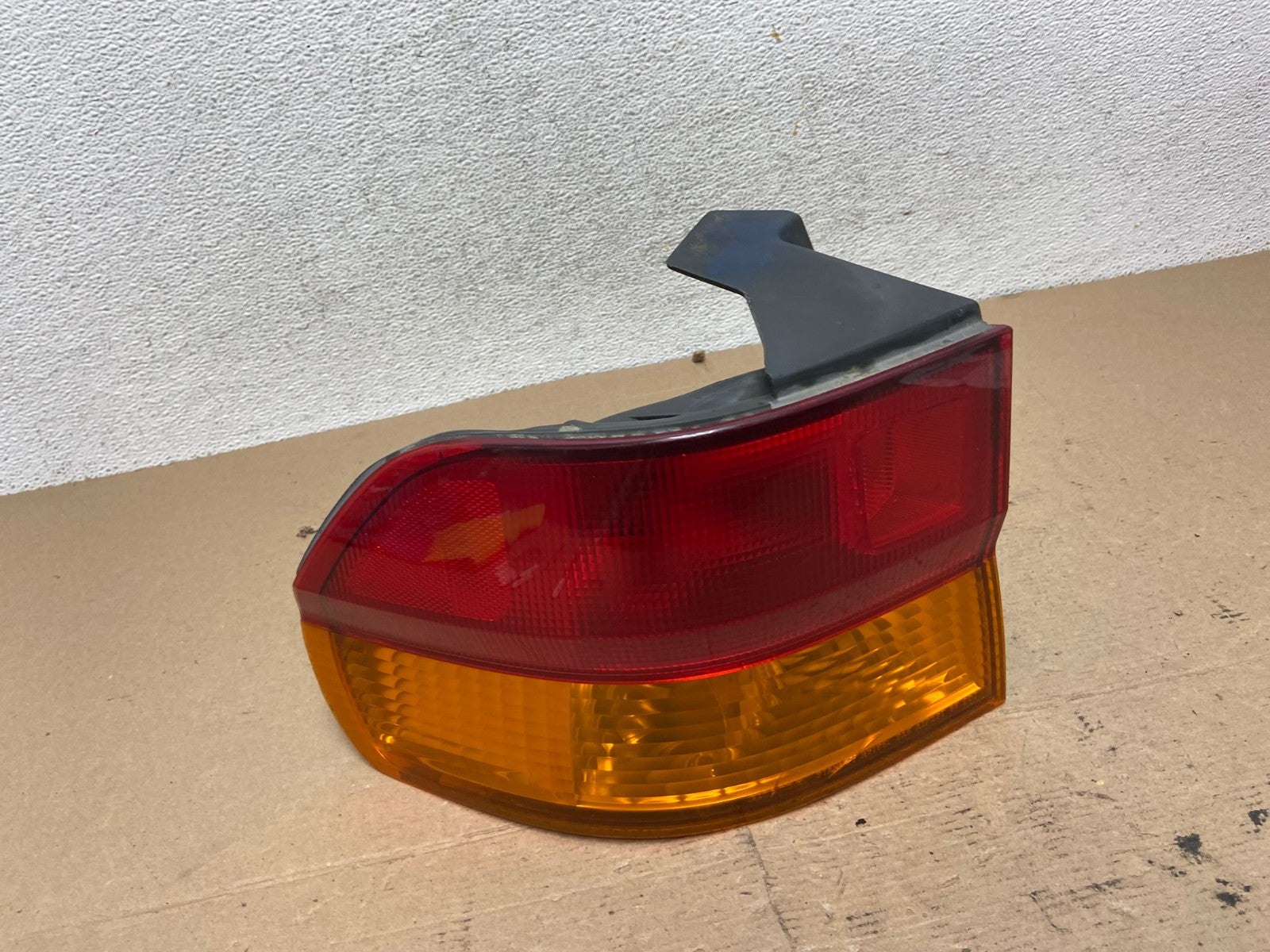 2002 2003 2004 Honda Odyssey Left Driver LH Side Tail Light AF4795 LK0