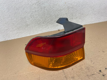 2002 2003 2004 Honda Odyssey Left Driver LH Side Tail Light AF4795 LK0
