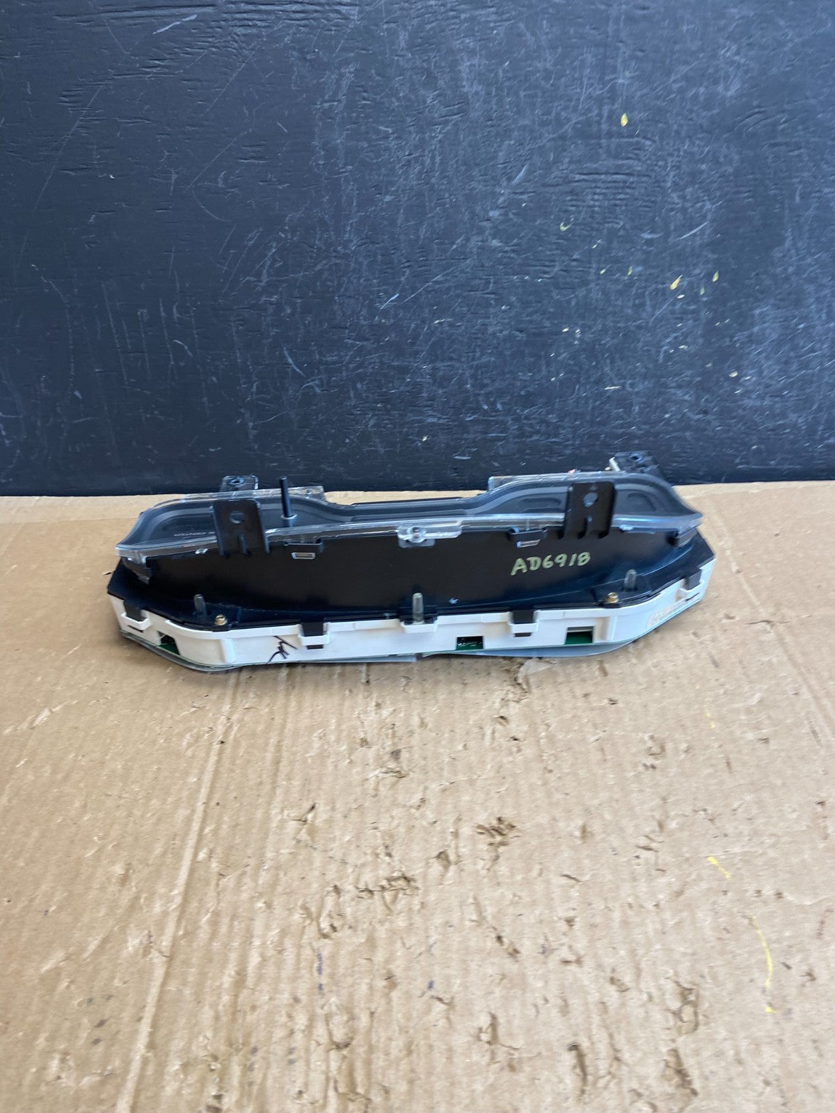 2004 2005 Ford Explorer Speedometer Cluster Gauge ad6918 DG4