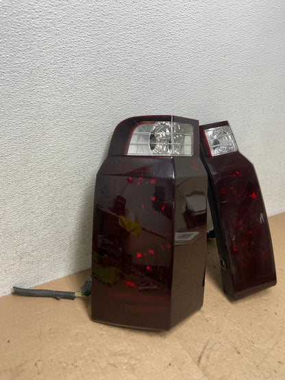 2006 to 2010 Jeep Commander Left+Right Side Tail Lights AG5321 LK2