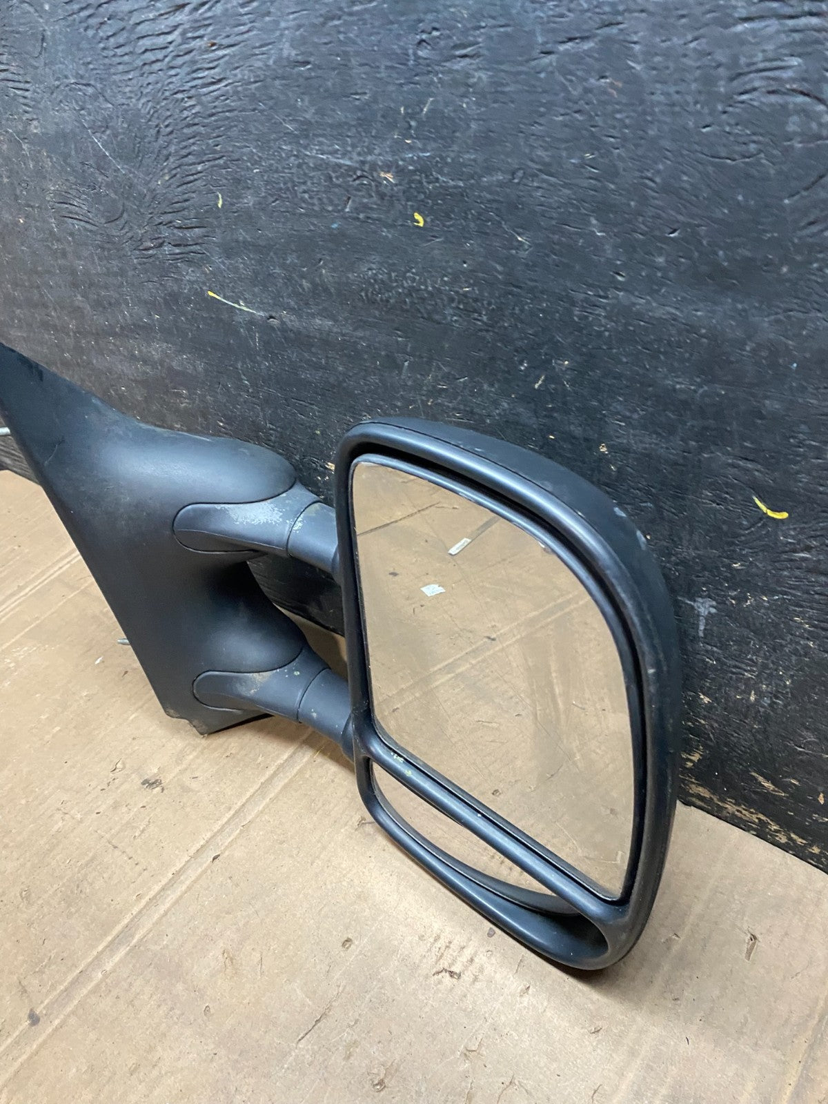 2002-2008  Ford E150 E250 Van Right Passenger Door View Two Arm Mirror W2156 DG9