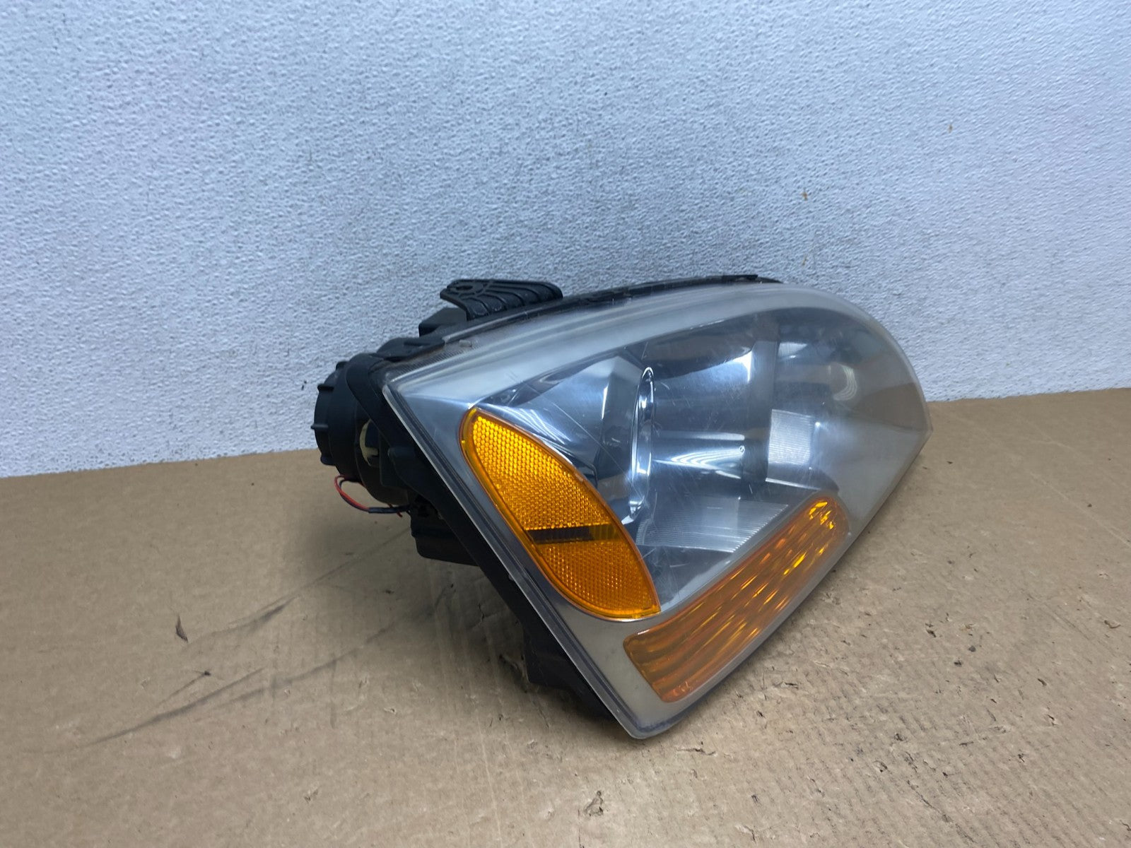 2007 2008 2009 Kia Sorento Right Passenger RH Side Headlight Halogen AG0551 DW2