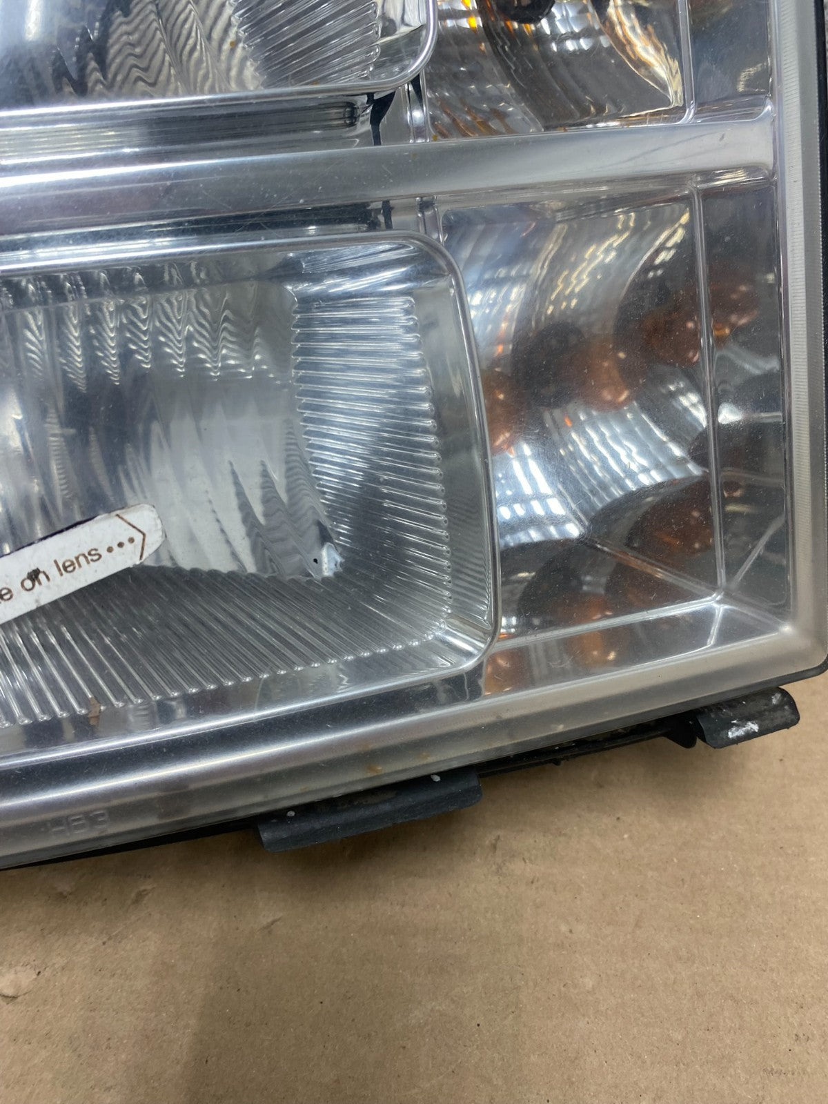 2007 - 2014 GMC Sierra Left+Right Side Halogen Headlights AH9340 DW5