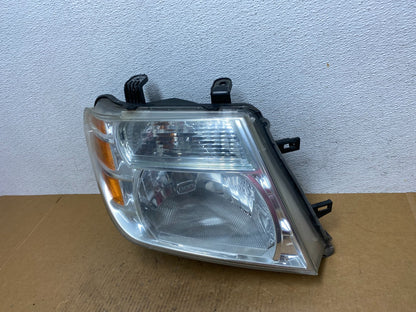 2008 to 2012 Nissan Pathfinder Halogen Headlight Right Passenger AE0566 DW1