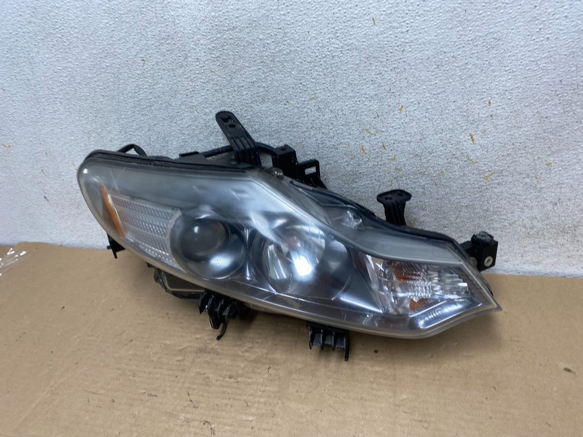 2011 to 2014 Nissan Murano Headlight Right Passenger Rh Halogen AH9434 DW1