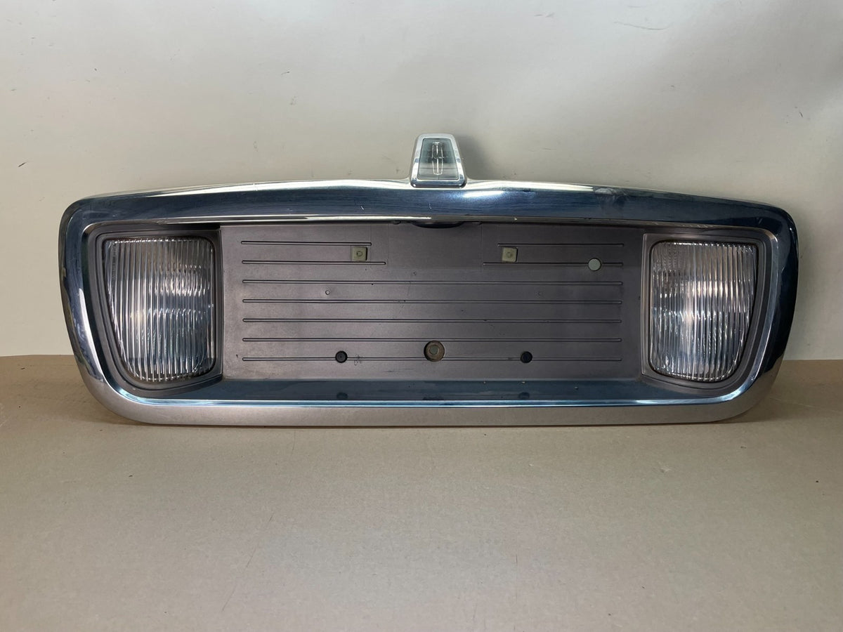 2003 to 2011 Lincoln Town Car Rear License Plate Trim Panel AI3861 DG0
