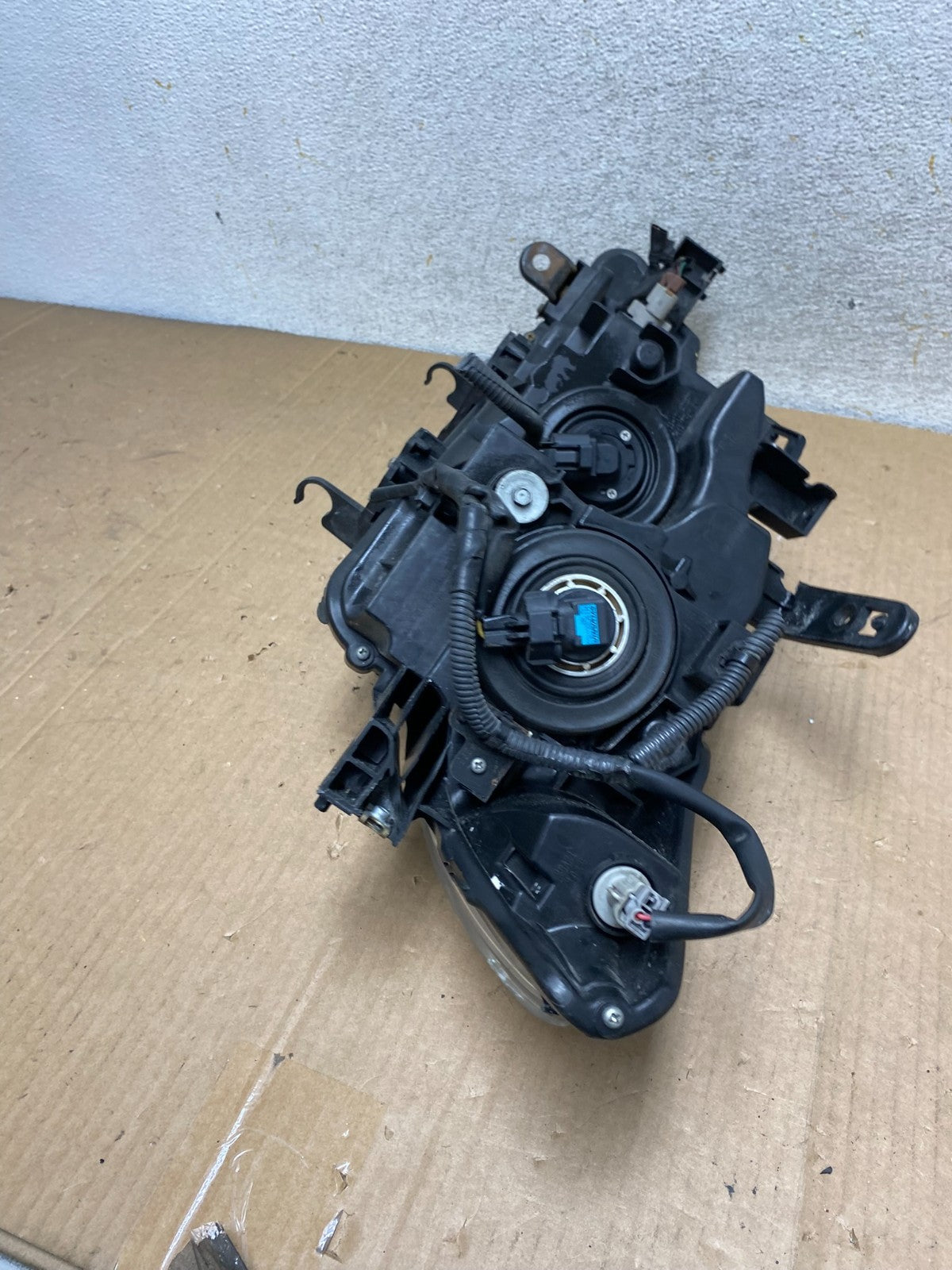 2011 to 2014 Nissan Murano Headlight Right Passenger Rh Halogen AI8932 DW9